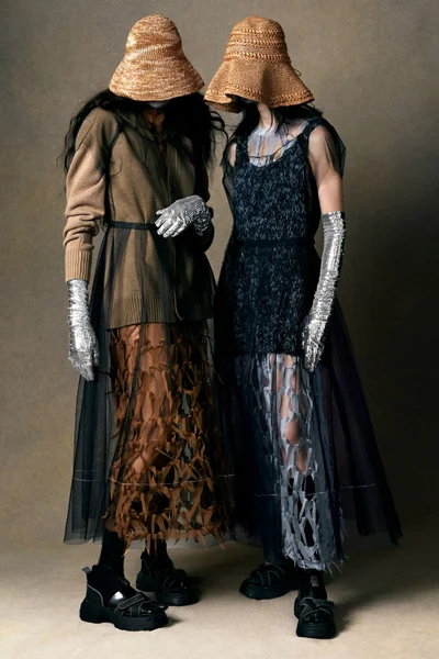 Look 8